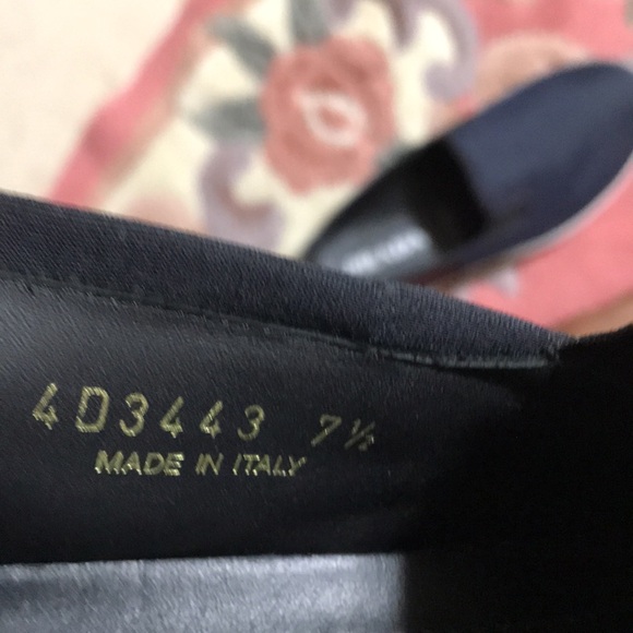 Prada navy blue/black nylon/leather slip on. EUC - Picture 8 of 9